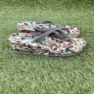 Mella Camouflage Wedge Slip On Flip Flops Women’s Size 9.5